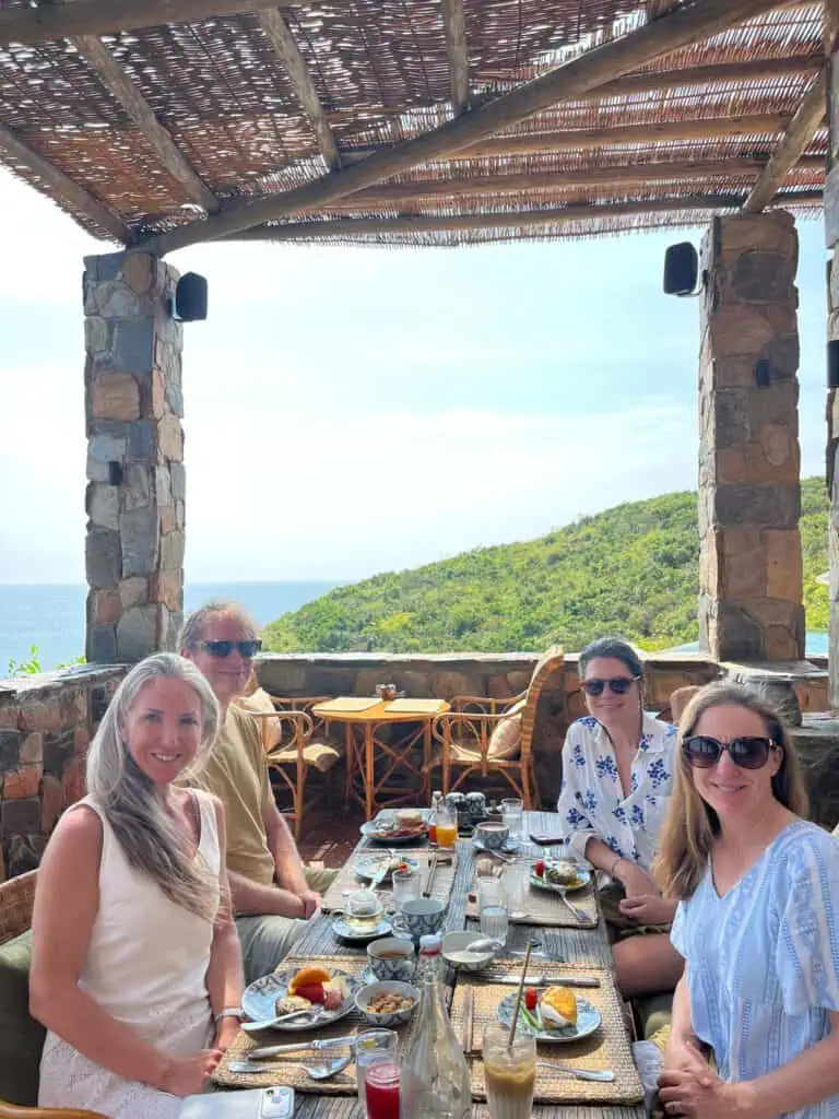 Breakfast on the terrace at Zannier Bãi San Hô